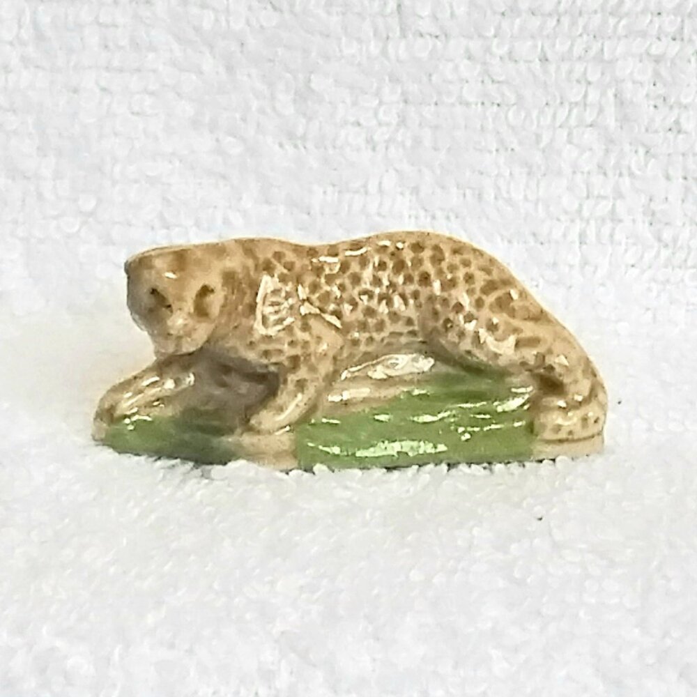 3/$24 Series 1 Animals (1967-'73) Wade Red Rose Tea Leopard Figurine!!